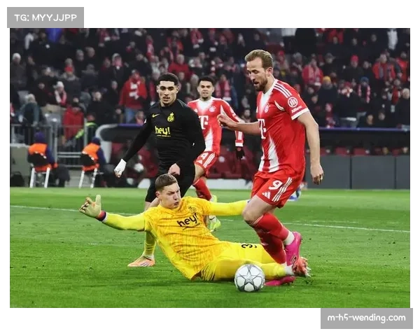 拜仁前锋凯恩因伤缺阵,进攻重任由年轻球员承担 拜仁前锋凯恩因伤缺阵,进攻重任由年轻球员承担